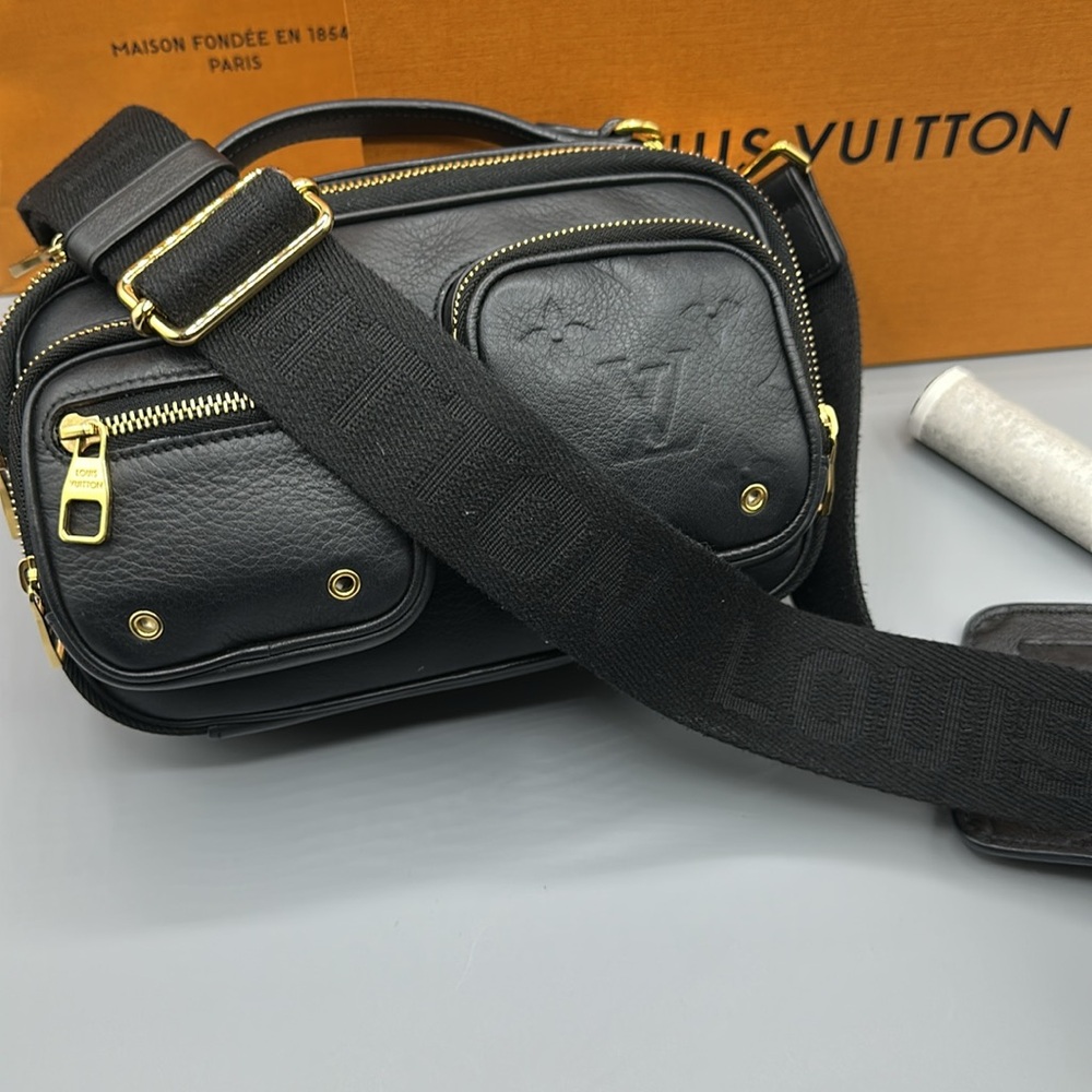 SOLD
Louis Vuitton empriente utility belt bag - Picture 7 of 10